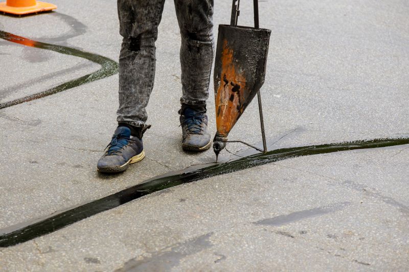 Home Asphalt Sealcoating Service