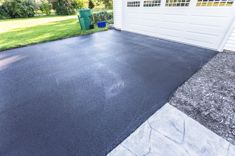 Tar Driveway Sealing in San Antonio, TX